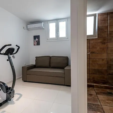 Asteria Pearl 2 With Rooftop Jacuzzi * Tigaki