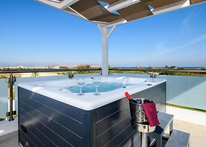 Villa Asteria Pearl 2 With Rooftop Jacuzzi Tigkaki (Kos)