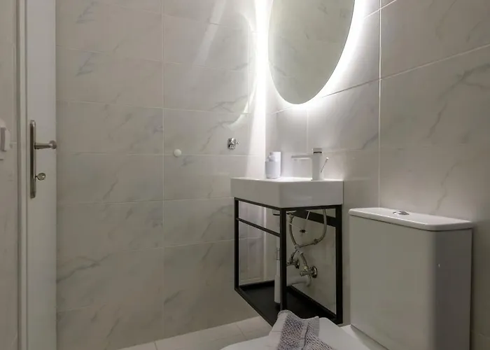 Asteria Pearl 2 With Rooftop Jacuzzi Villa