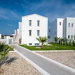 Asteria Pearl 2 With Rooftop Jacuzzi Villa *