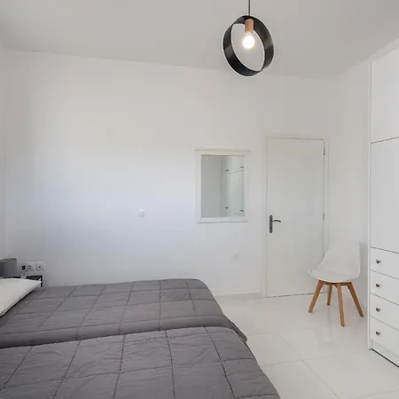 Asteria Pearl 2 With Rooftop Jacuzzi